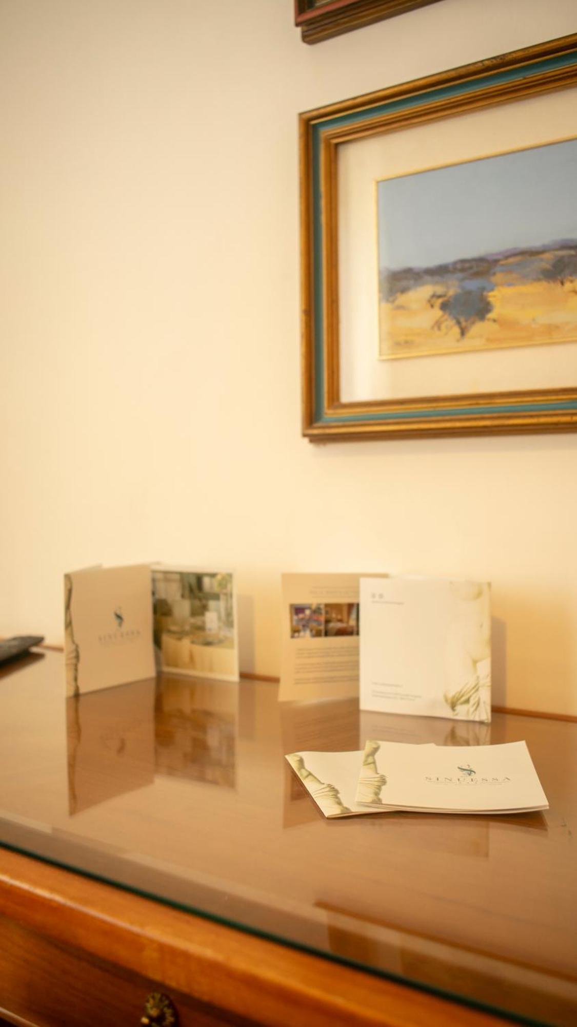 Hotel Sinuessa Terme มอนดราโกเน ภายนอก รูปภาพ
