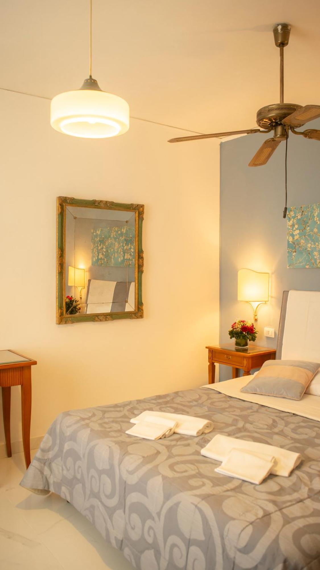 Hotel Sinuessa Terme มอนดราโกเน ภายนอก รูปภาพ