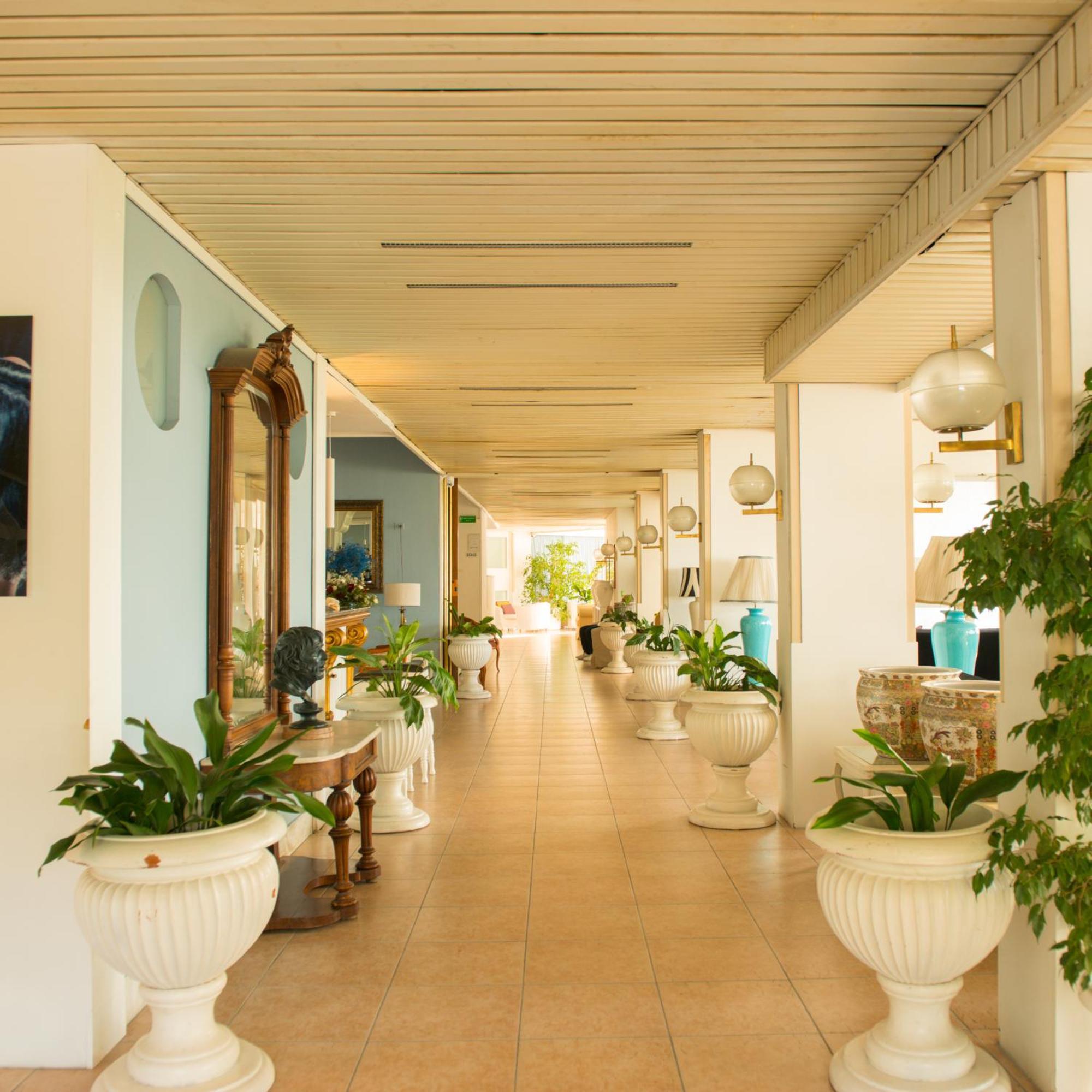 Hotel Sinuessa Terme มอนดราโกเน ภายนอก รูปภาพ
