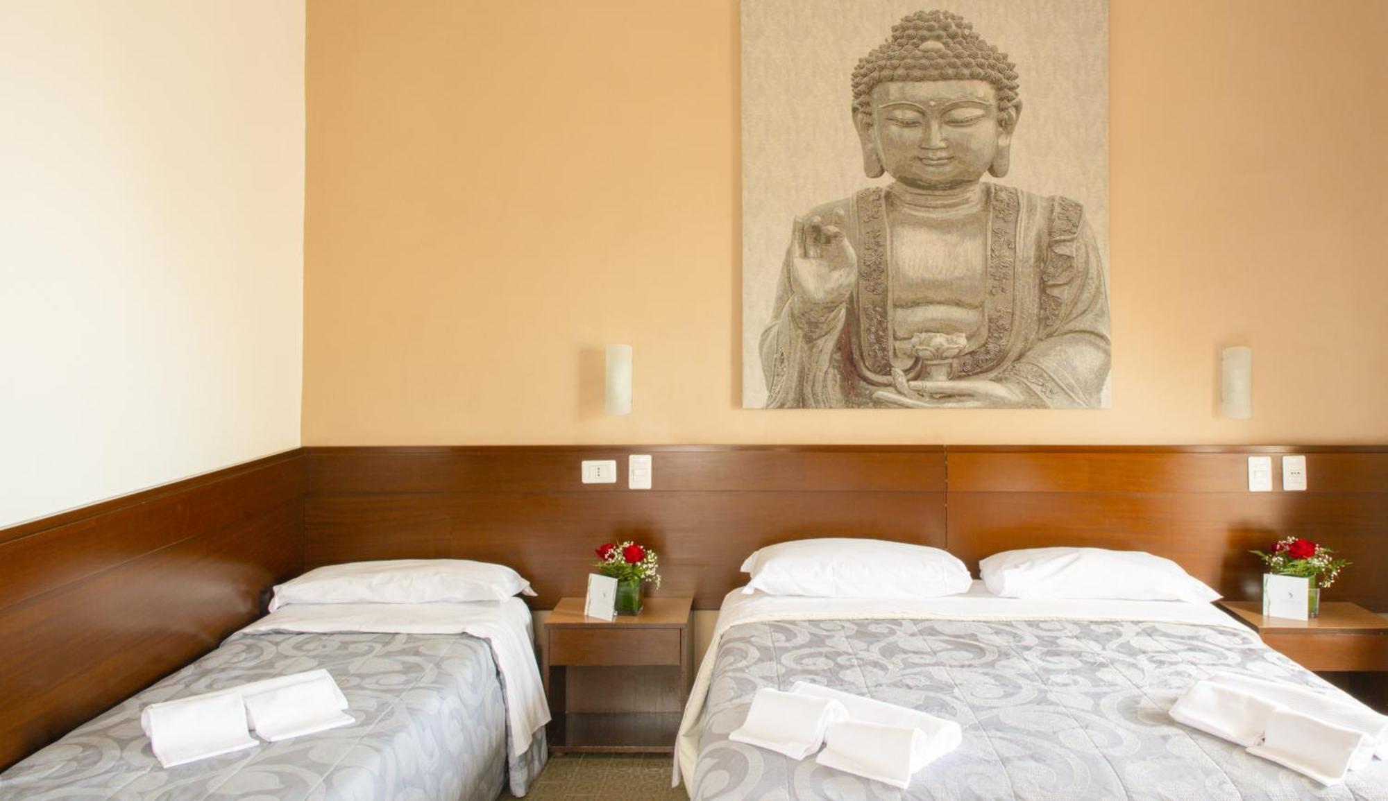 Hotel Sinuessa Terme มอนดราโกเน ภายนอก รูปภาพ
